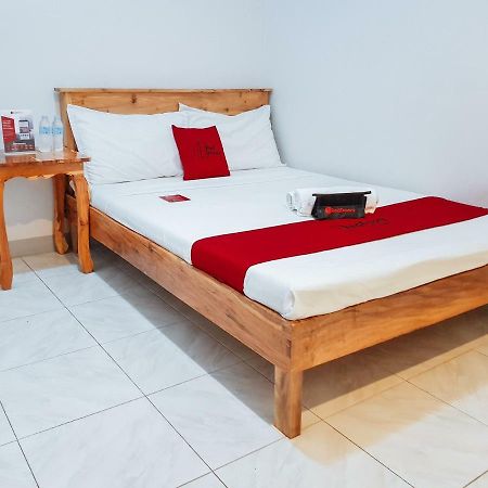 Reddoorz Near Ramiro Community Hospital Hotel Totolan Екстериор снимка