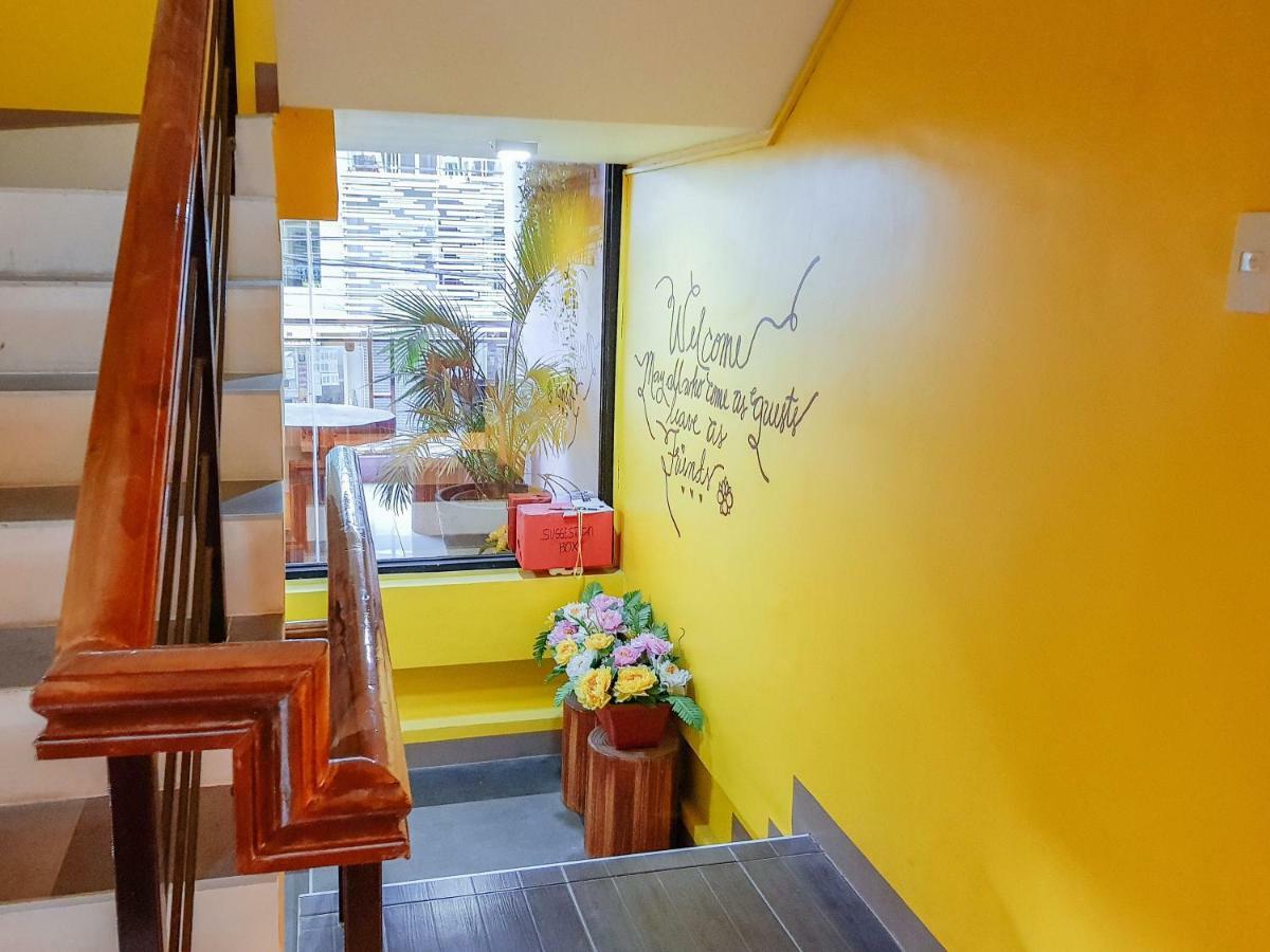Reddoorz Near Ramiro Community Hospital Hotel Totolan Екстериор снимка